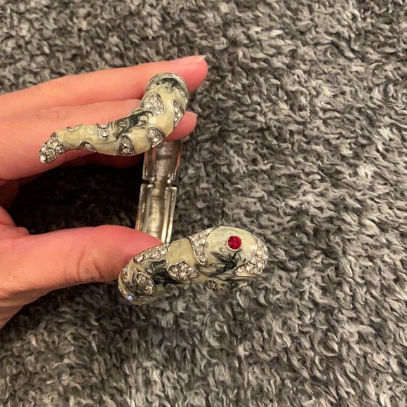 Beautiful Snake Bracelet - Picture 6 of 7